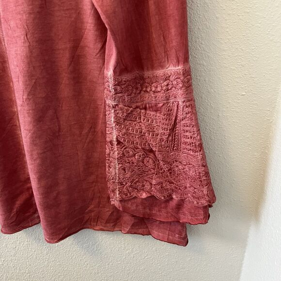 Soft Surroundings Women's Top Size L Dusty Pink V Neck Bell Cuff Mineral Wash - Picture 7 of 13